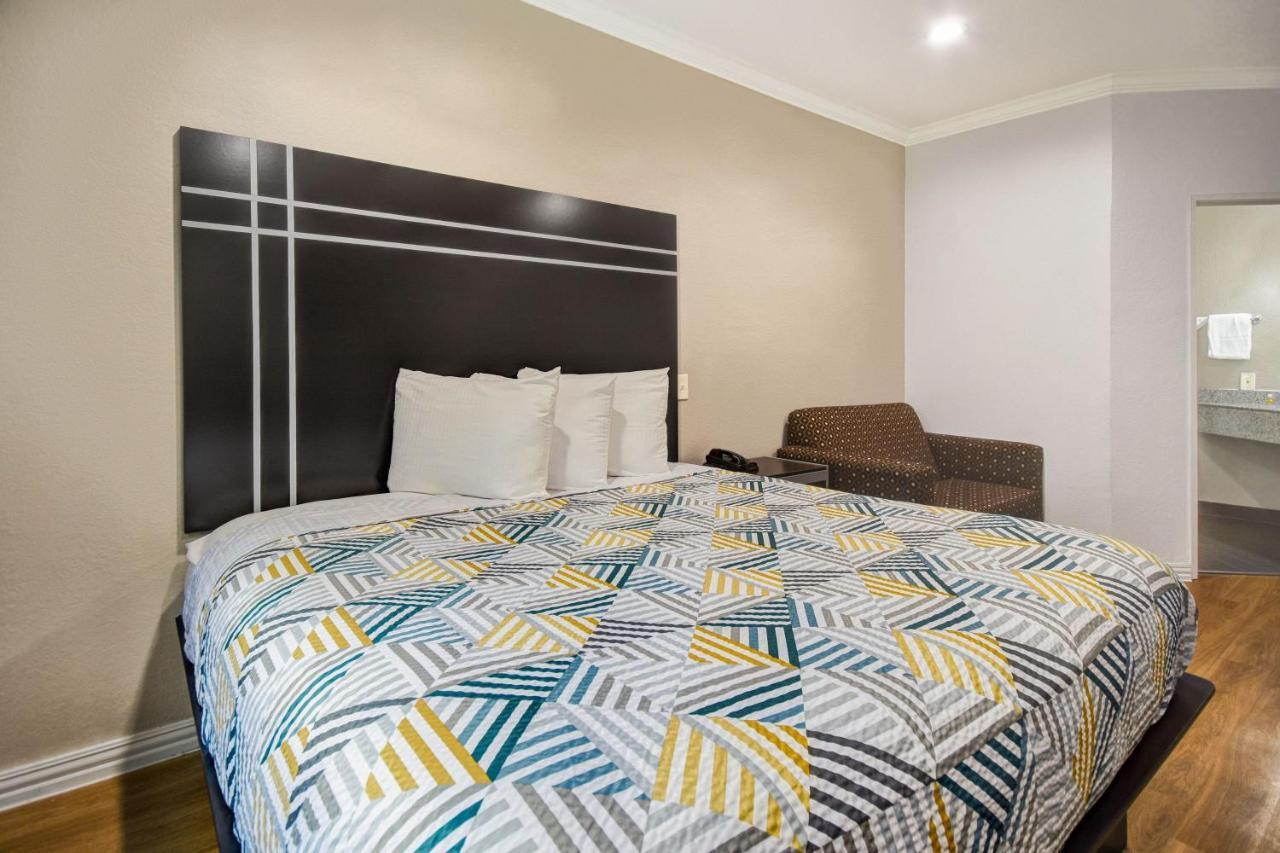 Motel 6 Humble, Tx - Houston International Airport 외부 사진