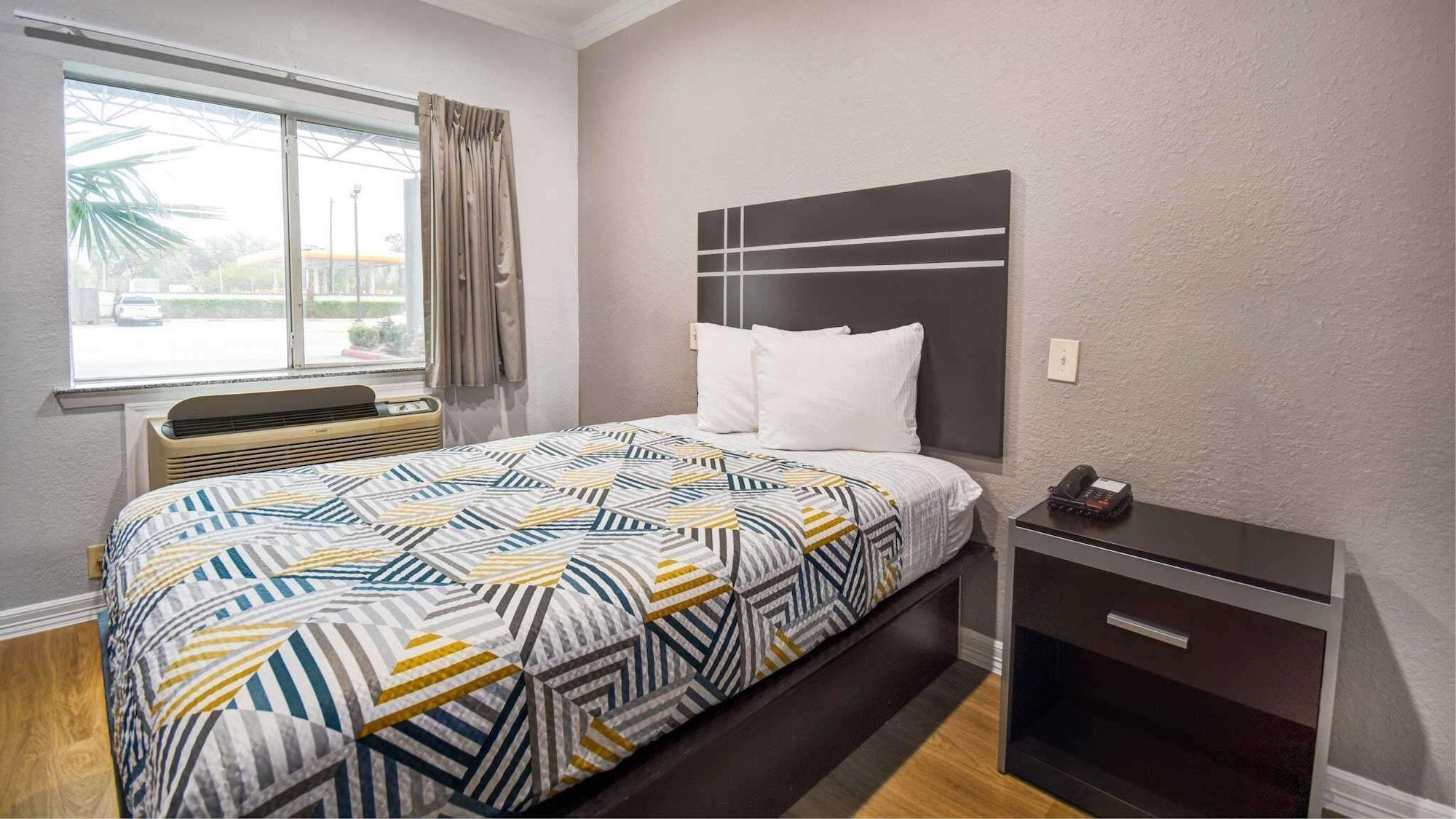 Motel 6 Humble, Tx - Houston International Airport 외부 사진