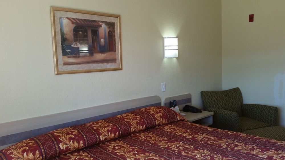 Motel 6 Humble, Tx - Houston International Airport 외부 사진